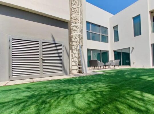 فيلا للبيع في الزاهية من المالك مباشر