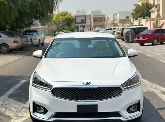 كيا كادينزا 2017 داخليه بيج وارد امريكا