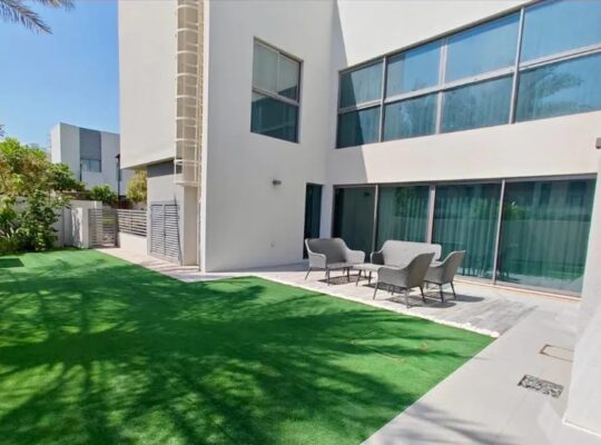 فيلا للبيع في الزاهية من المالك مباشر