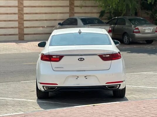 كيا كادينزا 2017 داخليه بيج وارد امريكا