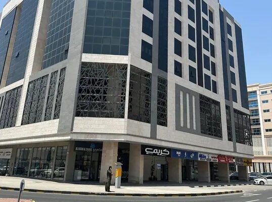 غرفة وصلة مفروش للاجار الشهري