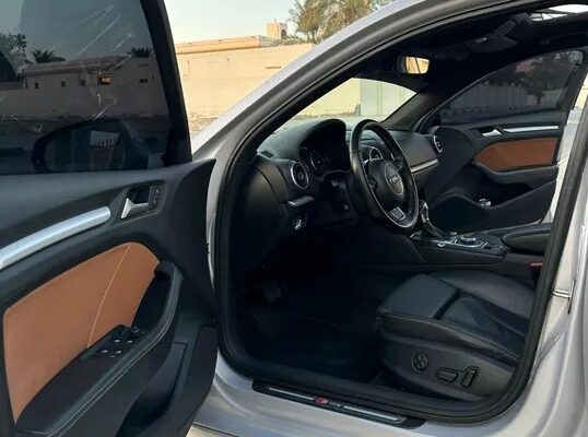 اودي audi a3 2016 بحالة الوكالة خالية من المشاكل م