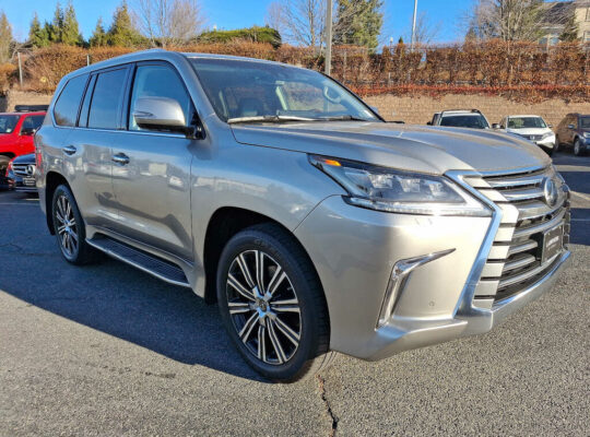 2021 Lexus LX WhatsApp(+971586703639)