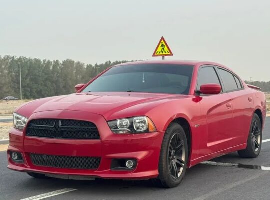 دودج تشارجر 2013 أمريكي فل أوبشن