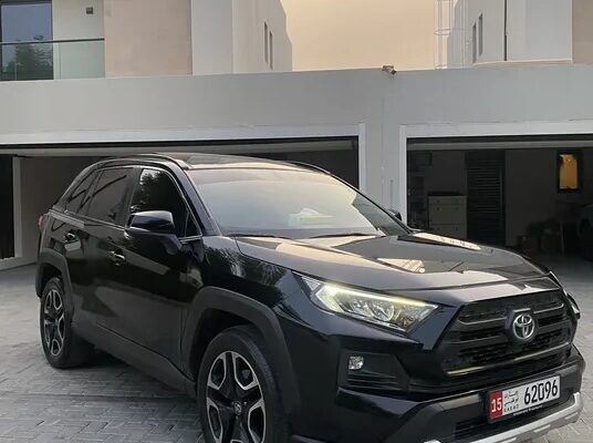 تويوتا راف فور 2021 ادفشنر 1/1 فل اوبشن خليجي الفط