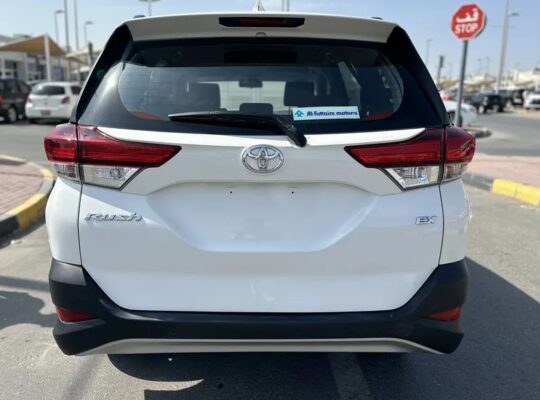 تويوتا رش موديل 2021 ركاب