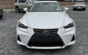 2019 Lexus IS 300