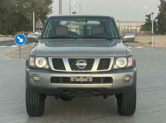 NISSAN SUPER SAFARI