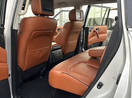 نيسان بترول بلاتينيوم مكينه كبيره 5 كاميرات 2020 ص