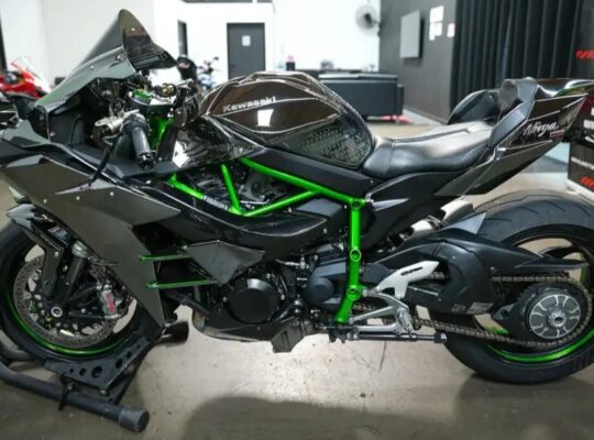 2015 kawasaki ninja H2R