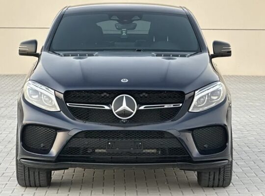 MERCEDES Benz GLE 43coupe AMG