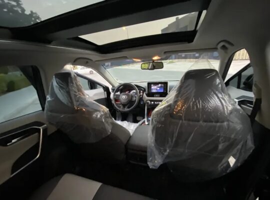 تويوتا راف فور 2021 ادفشنر 1/1 فل اوبشن خليجي