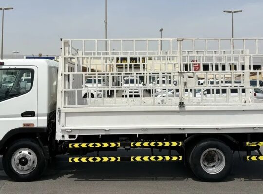 ميستبوشي كانتر موديل 2020 صبغ وكالة