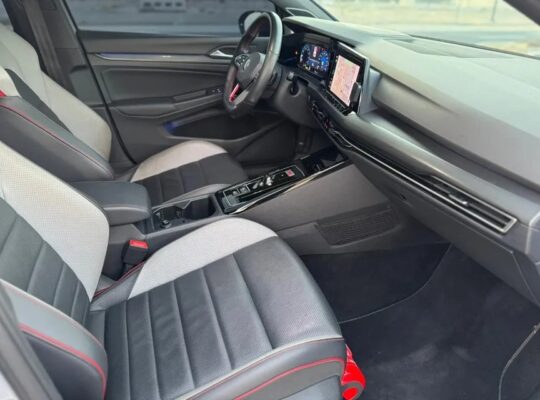VOLKSWAGEN GOLF GTI 2023 GCC FULL OPTION SINGLE OW