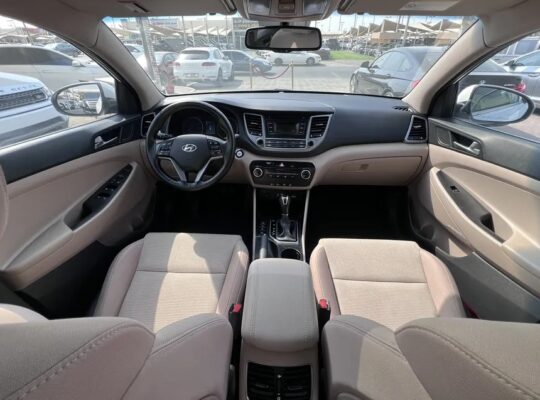 HYUNDAI TUCSON 2017 MODEL GCC SPECS
