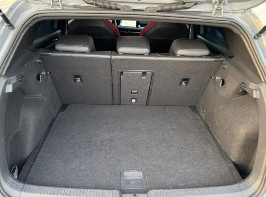 VOLKSWAGEN GOLF GTI 2023 GCC FULL OPTION SINGLE OW