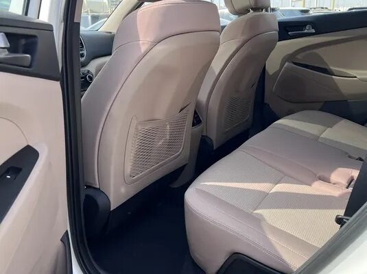 HYUNDAI TUCSON 2017 MODEL GCC SPECS