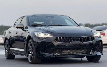 كيا ستنجر 2023 فل اعلى وصف ستة سلندر