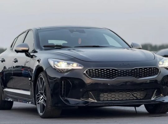 كيا ستنجر 2023 فل اعلى وصف ستة سلندر