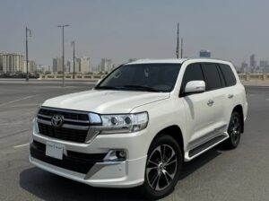 تويوتا لاند كروزر 2020 خليجي V8