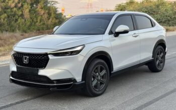 HONDA HR-V —2023–FULL OPTIONS—FREE ACCIDENT