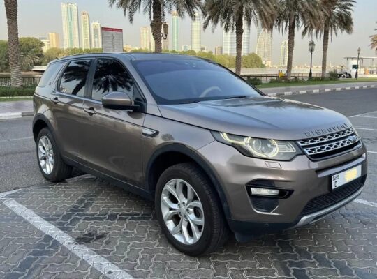 Land Rover Discovery Soprt i4 Model 2016 GCC SPACS