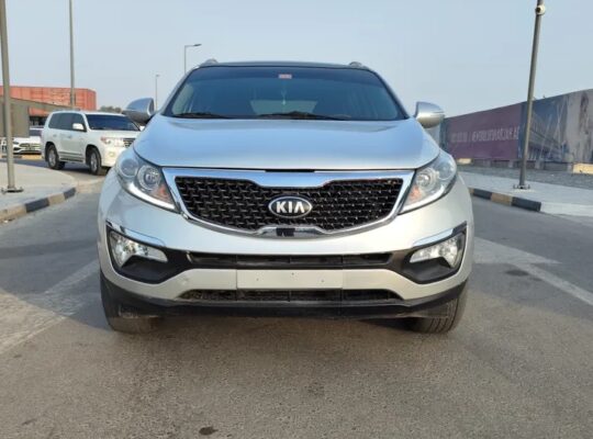 كيا سبورتاج 2015 بانوراما بحالة ممتازة (S)