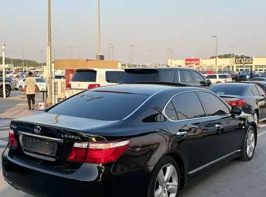 Lexus LS460L 2010 imported from Japan, VIP, full o