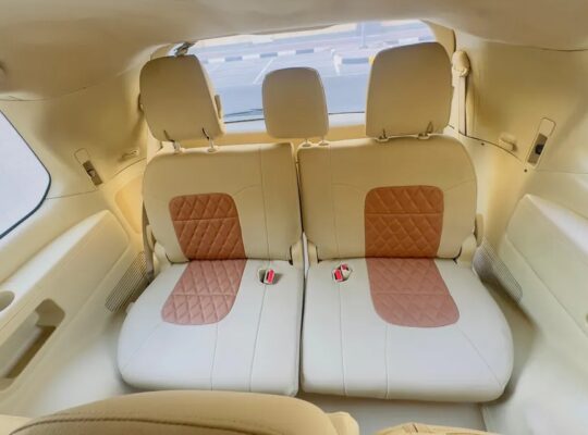 Land Cruiser Grand Touring 2017 Model V8, VXR, 5.7