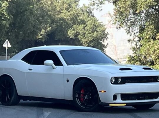 Dodge chalnger SRT8 hellcat jeelpreak