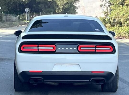 Dodge chalnger SRT8 hellcat jeelpreak