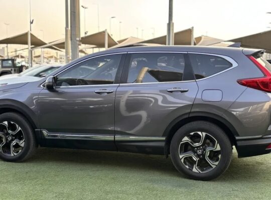 HONDA CR-V —2019–GCC—FREE ACCIDENT—ORIGINAL PAINT