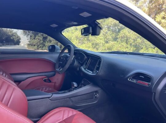 Dodge chalnger SRT8 hellcat jeelpreak