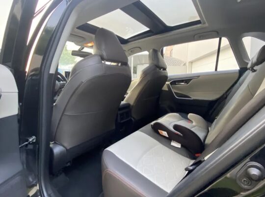 تويوتا راف فور 2021 خليجي الفطيم 4WD فل الفل ادفنج