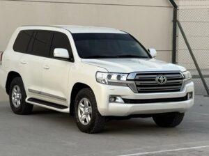 لاند كروزر ديزل 2019 GXR V8 توين تيربو