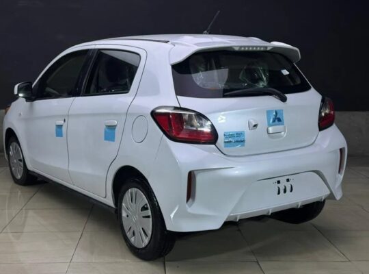 Mitsubishi Mirage Pearl White , Model 2024, For Ex