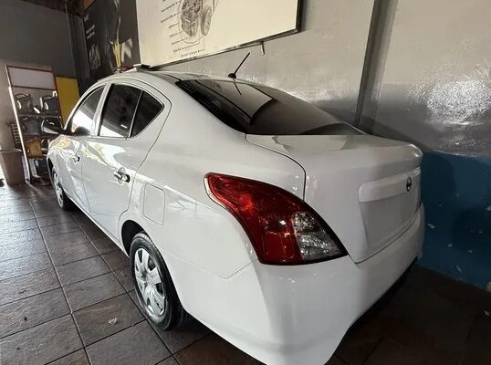 نيسان صني 2019 بدون أي مشاكل أو أعطال