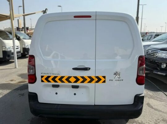 بيجو بارتنر ثلاجه موديل 2020 خليجي