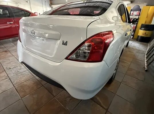 نيسان صني 2019 بدون أي مشاكل أو أعطال