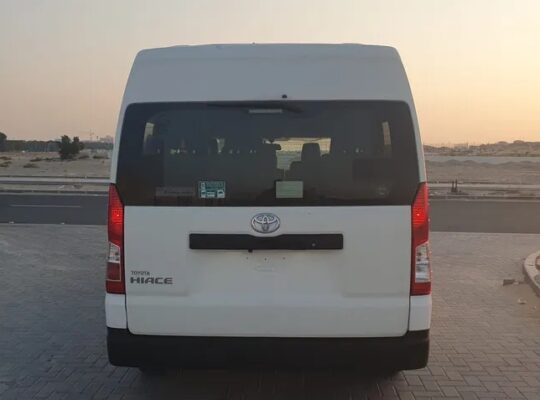 تويوتا هايس 2022 خليجي الفطيم صبغ وكالة بحالة الوك