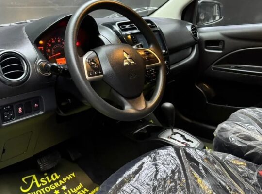 Mitsubishi Mirage Pearl White , Model 2024, For Ex