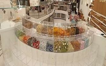 Best acrylic company in dubai