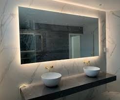 UAE Glass Mirror