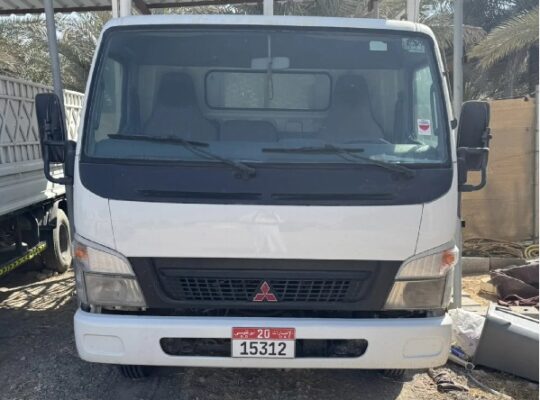 مستبيشي 3طن كانتر 2007 نظيف