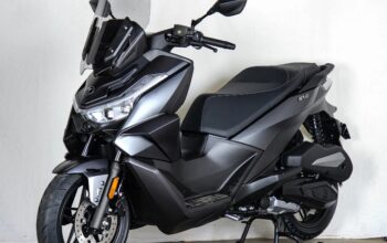 VOGE SR3 – 250cc Performance Scooter