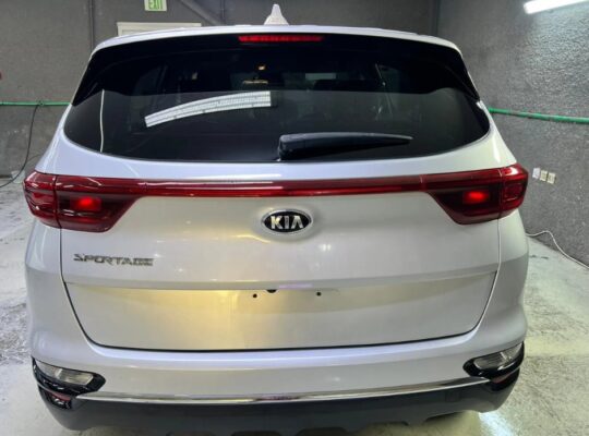 كيا سبورتاج LX