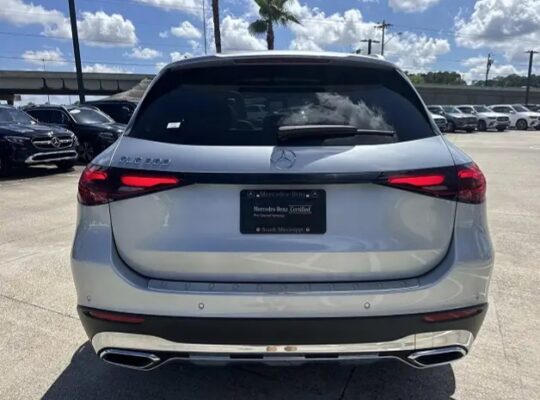 2023 Mercedes Benz GLC